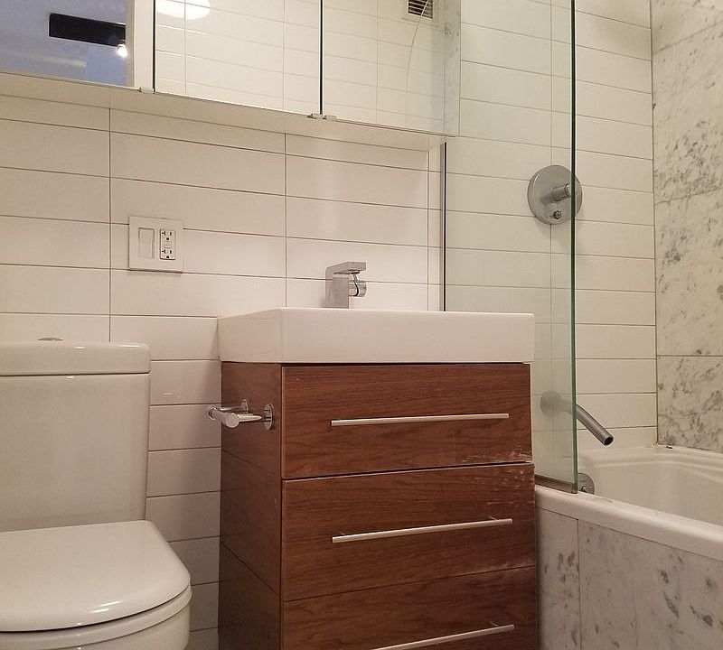 1st image of 425 3rd Ave #7J
