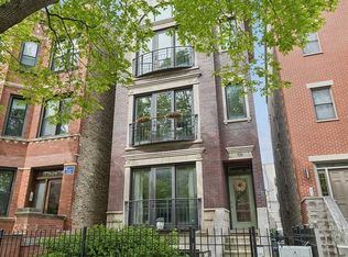 926 N Winchester Ave #2, Chicago, IL 60622