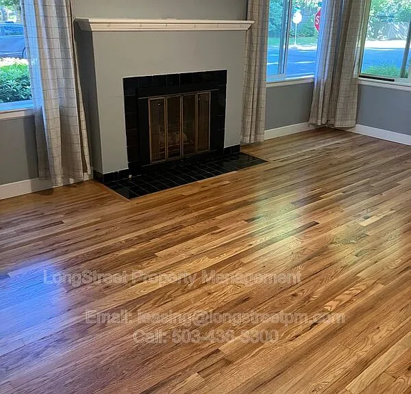 390 23rd St SE — Photo 7