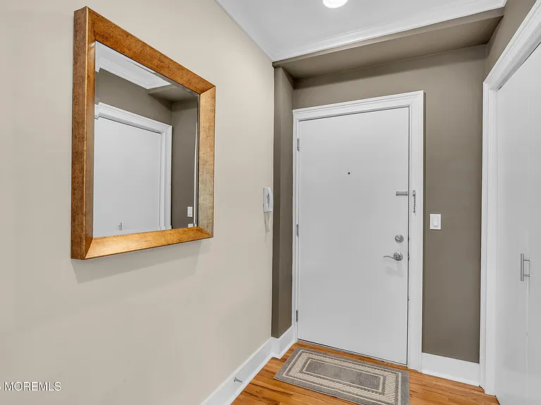 1211 Grand Ave #203 — Photo 3