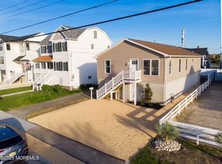28 Central Ave, Point Pleasant Beach, NJ 08742