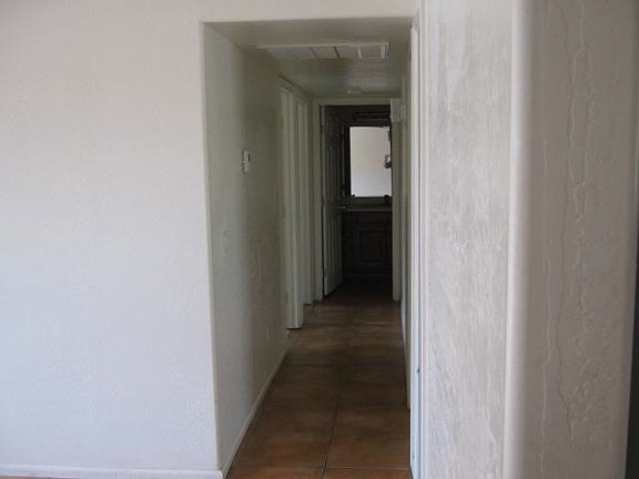 4th image of 2705 E Wood St Unit 2