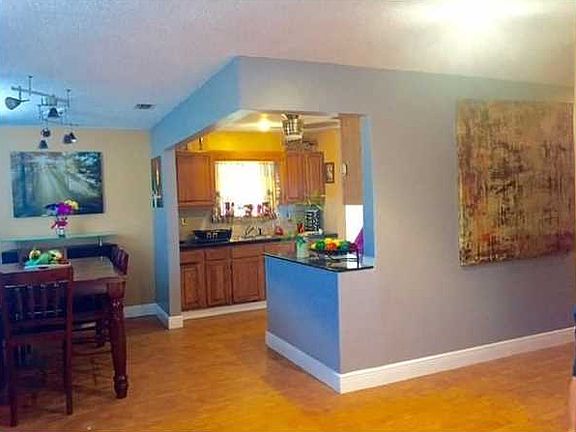 4th image of 2050 NW 31st Ave