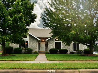 2676 S Eldon Ave, Springfield, MO 65807