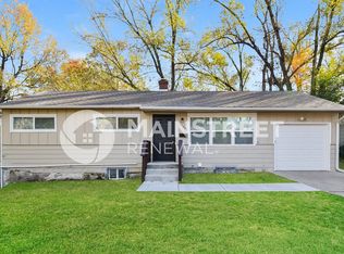 11203 Palmer Ave, Kansas City, MO 64134