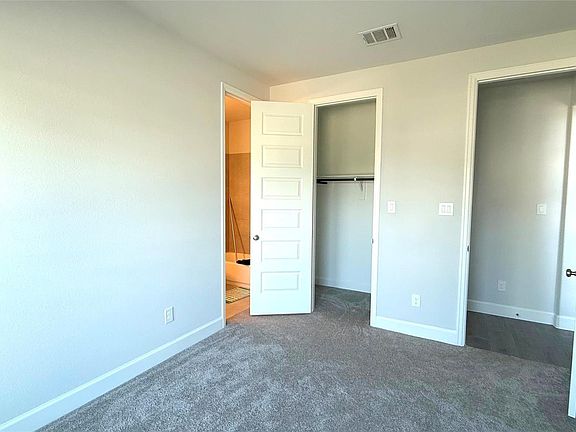 5th image of 7547 Pemberley Ct