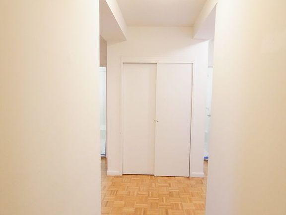 3rd image of 228 E 85th St APT 8C