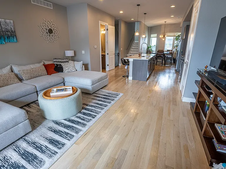 3140 W 20th Ave — Photo 5