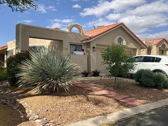 3rd image of 241 E Suntree St