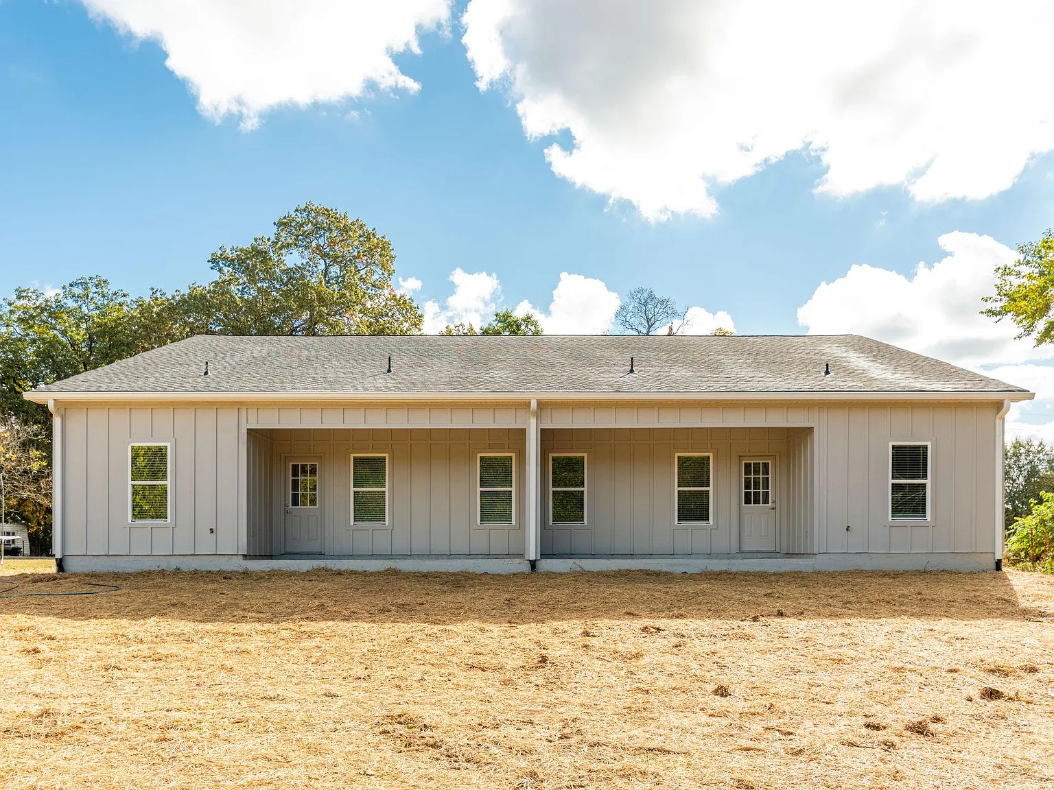 3 bed, 1250 sqft, $1,975 — Photo 4