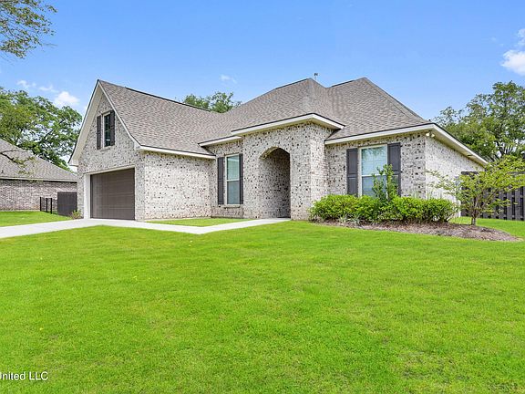 3rd image of 12092 N Grand Oaks Dr