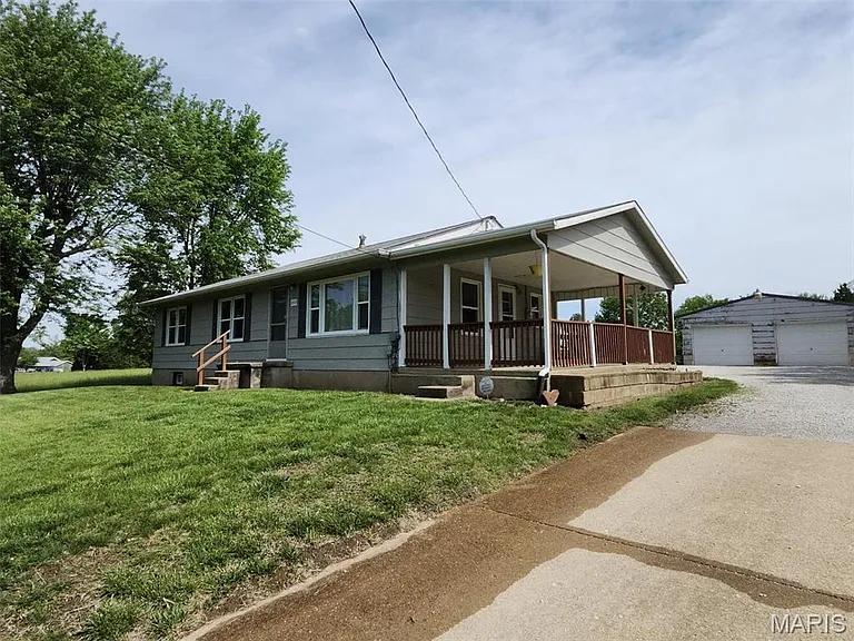 2915 Spring Forest Rd — Photo 2