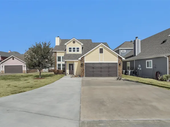 300 Weavers Cv, Livingston, TX 77351