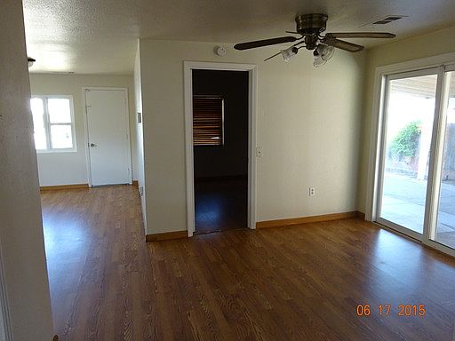5th image of 417 N 5th Ave