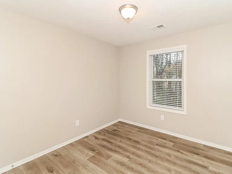 140 Birch Rill Dr — Photo 16
