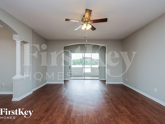 2nd image of 527 Dunaway Dr