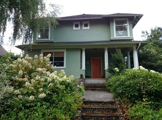 2303 N 64th St, Seattle, WA 98103