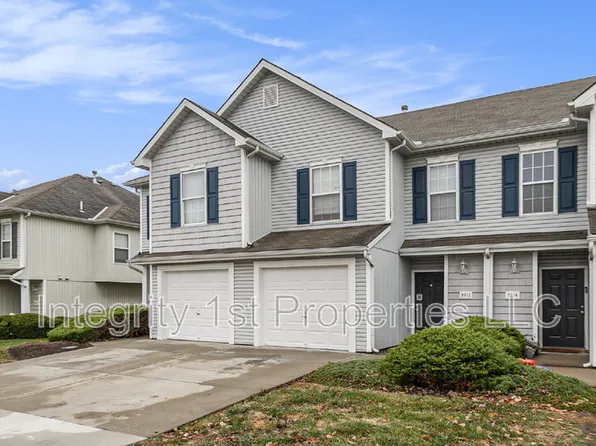 8889 N Helena Ave, Kansas City, MO 64154