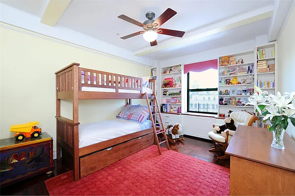 Sold by Douglas Elliman | media 17