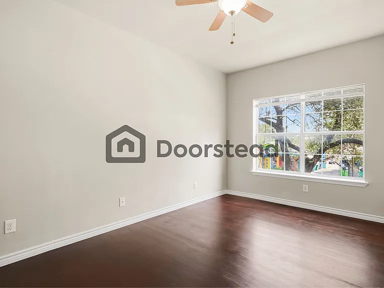 403 Fulton Ave #7 — Photo 9