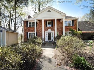 1212 Williamsburg Way, Charleston, WV 25314