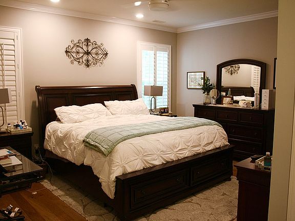 2nd image of 73 Woodview Dr #0