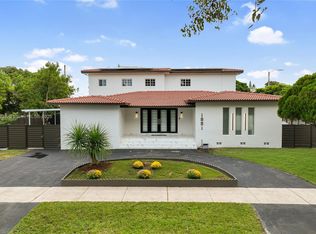 Minona Gardens, Miami, FL 33125