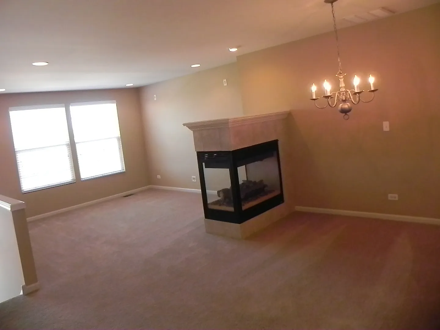 2 bed, 1.5 bath, 1500 sqft, $2,400 — Photo 4