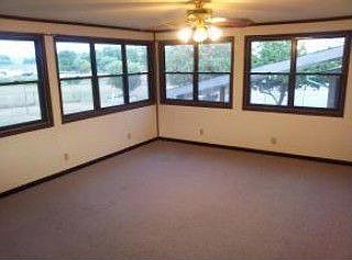 5th image of 150 Brightridge Dr