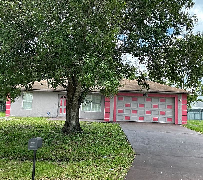 1st image of 2242 SE Master Ave