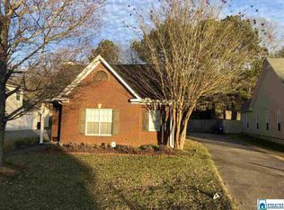 1305 Deer Trail Rd, Hoover, AL 35226