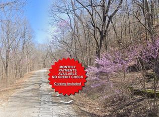 5 Chickasaw Ln, Eureka Springs, AR 72631