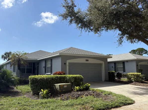322 Greenwood Lake Dr, Venice, FL