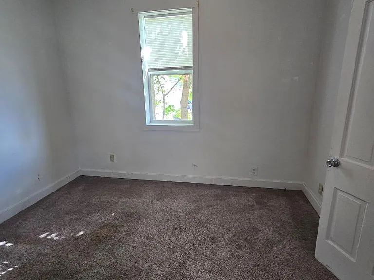 Unit Photo