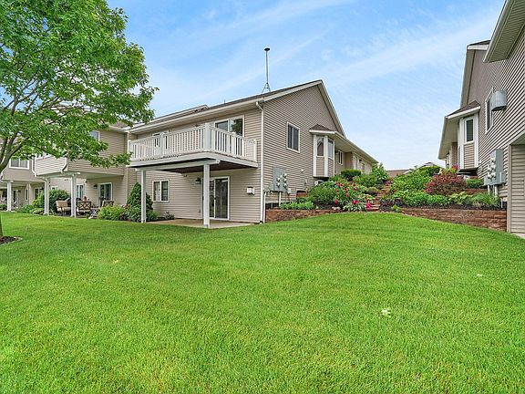 4th image of 1736 Lisa Dr SW #65