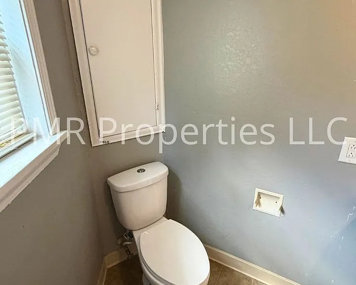 1501 N 3rd St — Photo 6