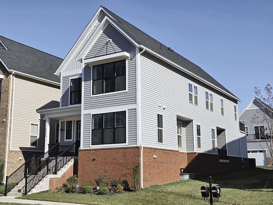 1st image of 23015 Glenwood Heights Cir