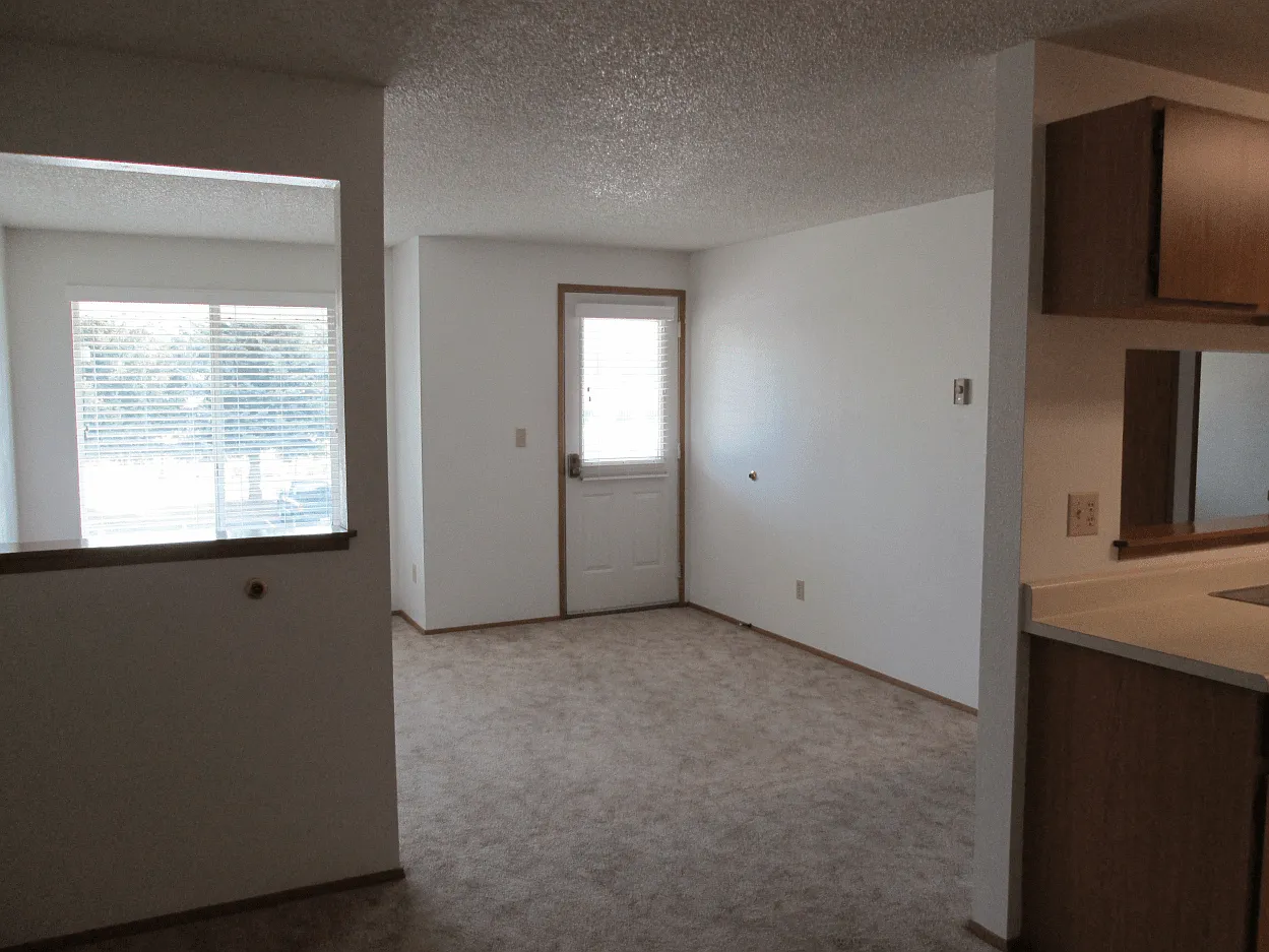 Mathews Apartment — Photo 4