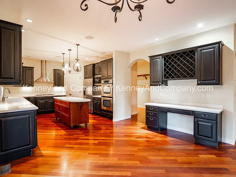155 Indian Wells Ln — Photo 10