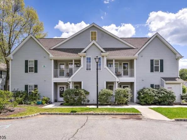 5803 Tudor Dr, Pompton Plains, NJ 07444