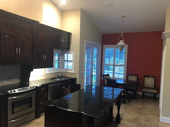 3rd image of 3051 Zaharias Dr