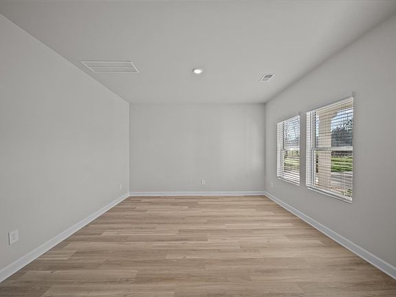 Flex Room