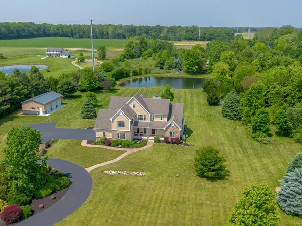 4180 Corey Hwy, Blissfield, MI 49228