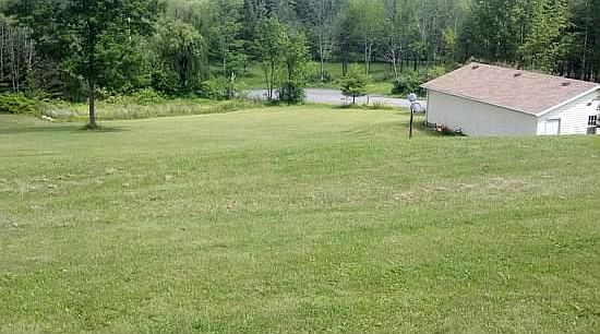 2nd image of 127 Kennedy Ln