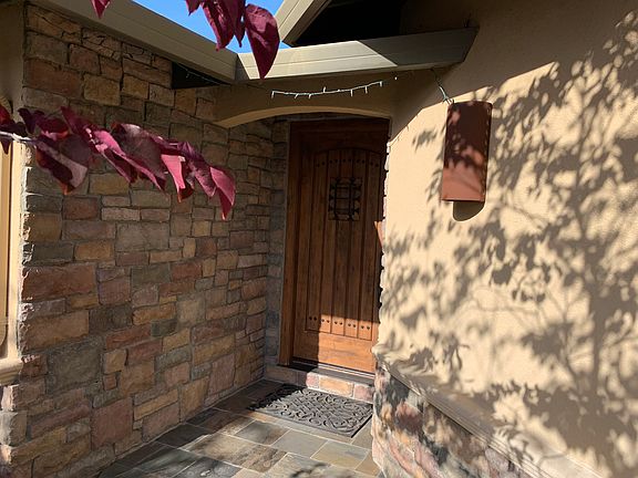 2nd image of 3801 Kingridge Dr