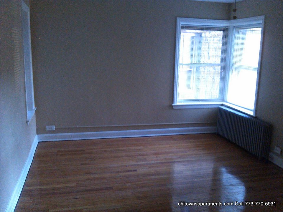 1st image of 5618 S King Dr APT 2