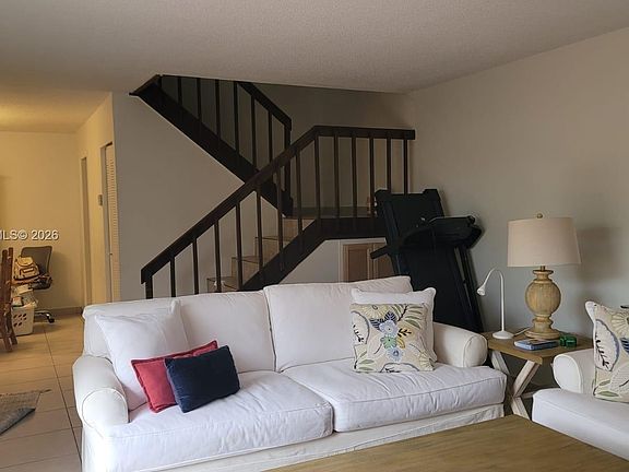 5th image of 1544 Forest Lakes Cir