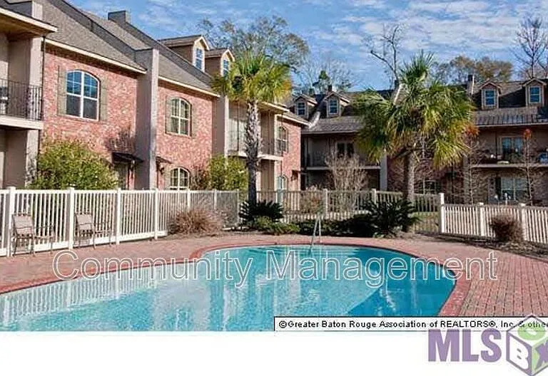 4637 Burbank Dr #506 — Photo 9