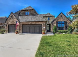 12112 S Darlington Ave, Bixby, OK 74008