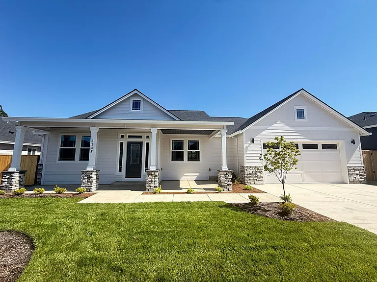 3145 Monaco Ct — Photo 1